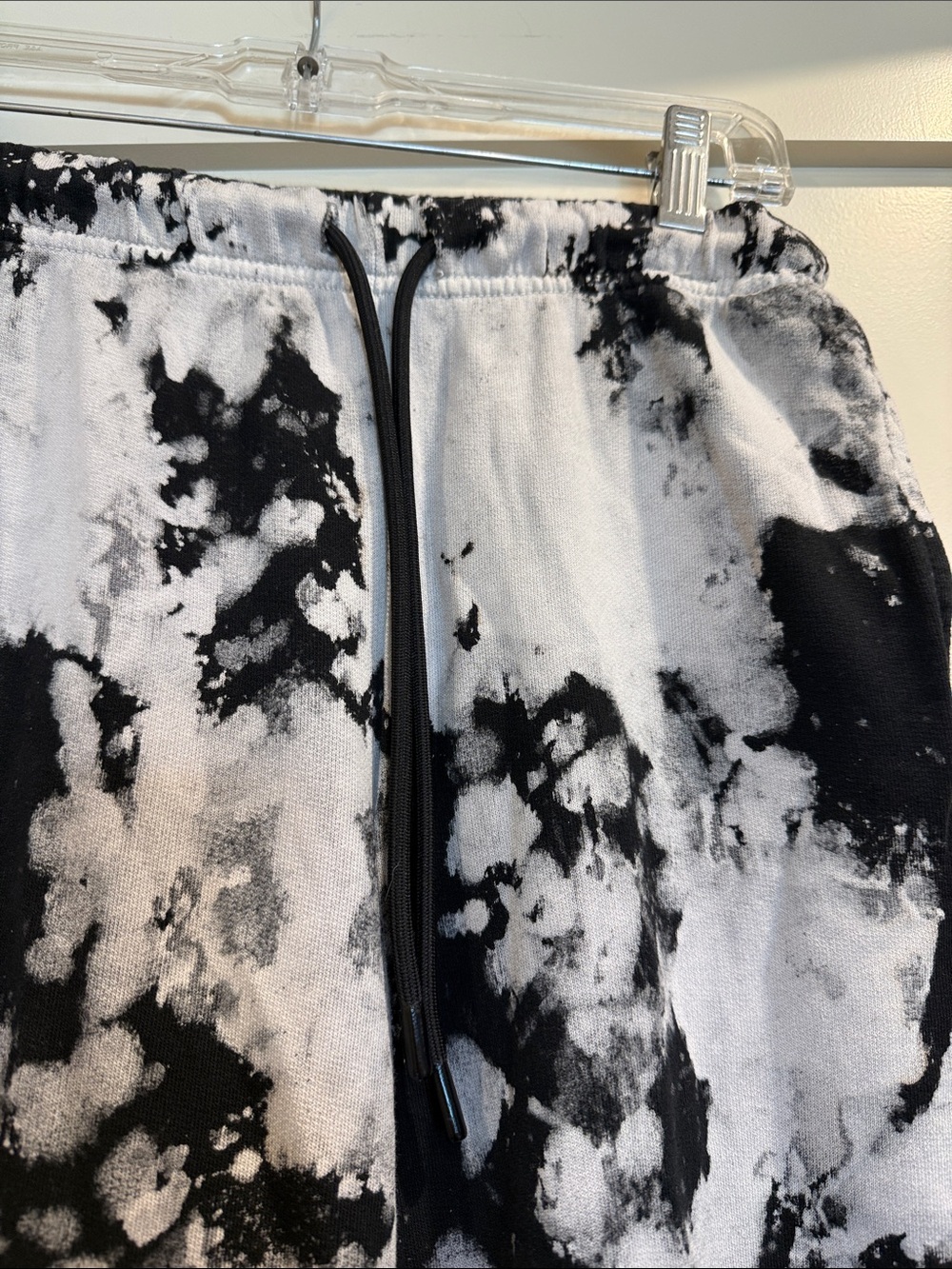 Cotton Citizens black and white cloud sweatpants worn once - Picture 5 of 6
